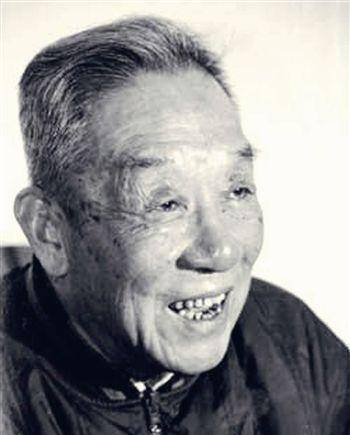 一破龙椅,修了三年后完好如初,却始终不敢坐上去_朱家溍_袁世凯_皇帝