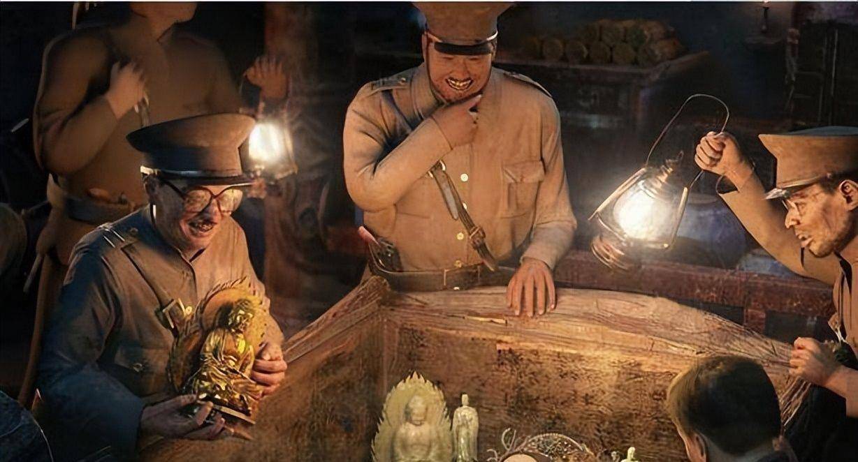 孙殿英挖了慈禧的坟墓,很多人乐开了花,最后的下场却是这样_盗墓者