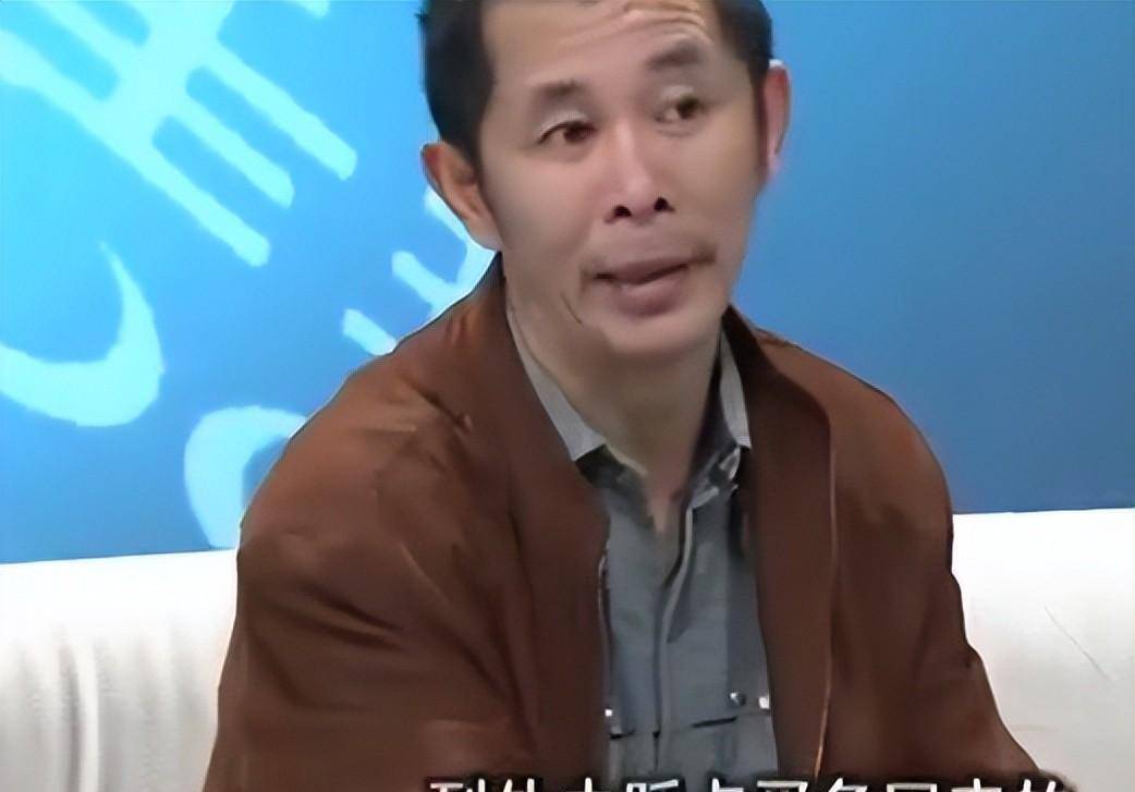 妻子砸开发现60张光碟,警方逮走丈夫_陈海鹰_刘洋_老公