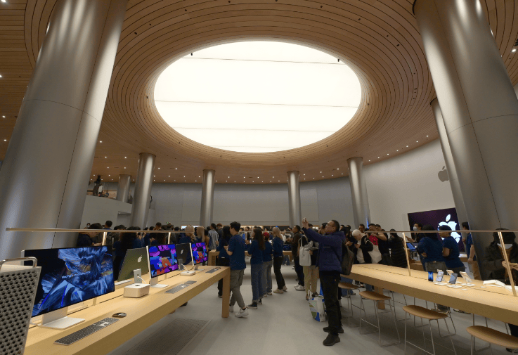 库克现身揭幕!带你直击apple静安开业现场_苹果_上海_市民