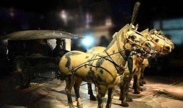 五星连珠,指的是一个天文现象,在这个时刻,水星,金星,火星,木星,土星