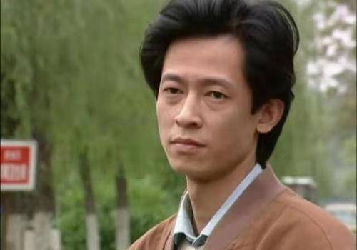 原创做人对自己负责演戏对观众负责老戏骨王志文33年戏海沉浮