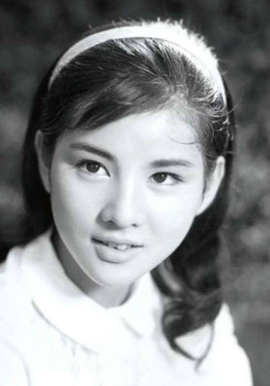 2018年,90岁老太去世,遗照上身穿和服,由此揭开隐瞒60年的身份_王玉兰