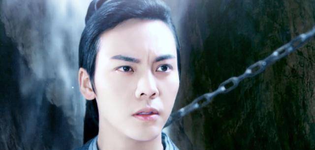 那一期的阵容是李易峰,陈伟霆,张智尧,马天宇,袁弘和余少群,这几位的