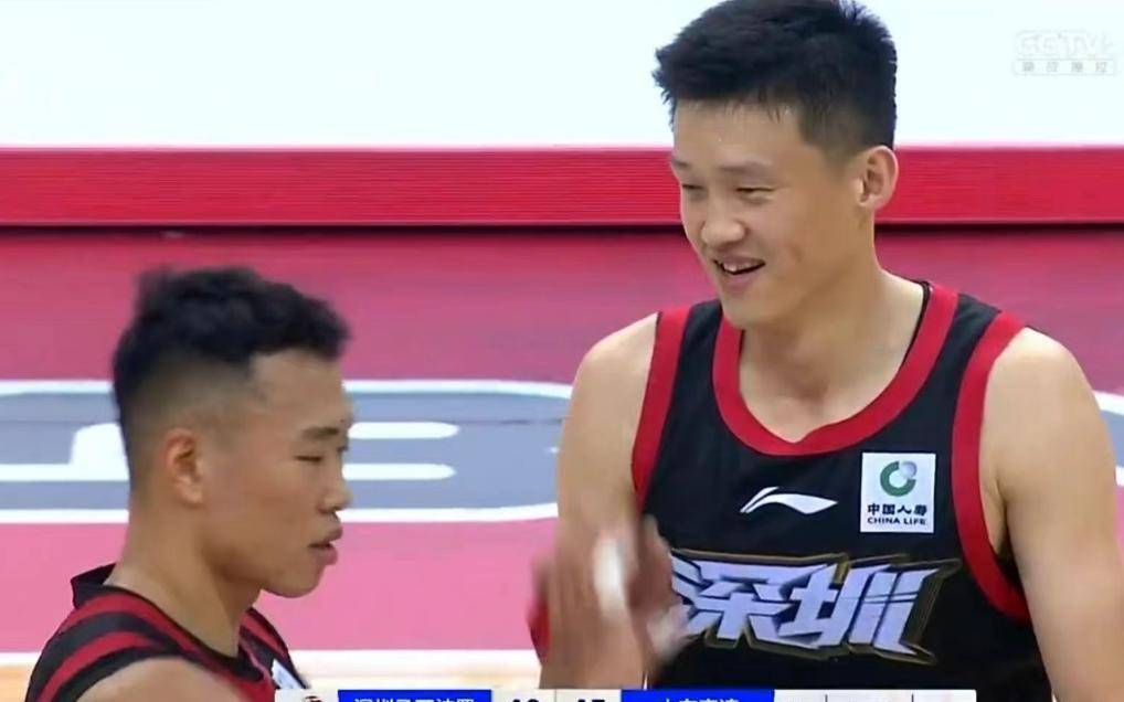 原创山东男篮不敌深圳沈梓捷1665贺希宁26分高诗岩空砍217
