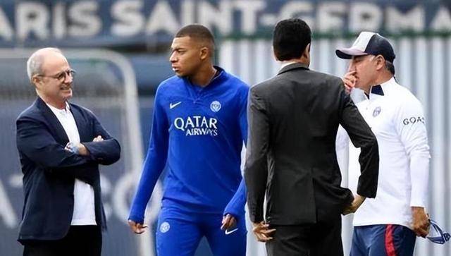 原创巴黎为时代变革挖掘人才3倍年薪话语权总监职位引发关注