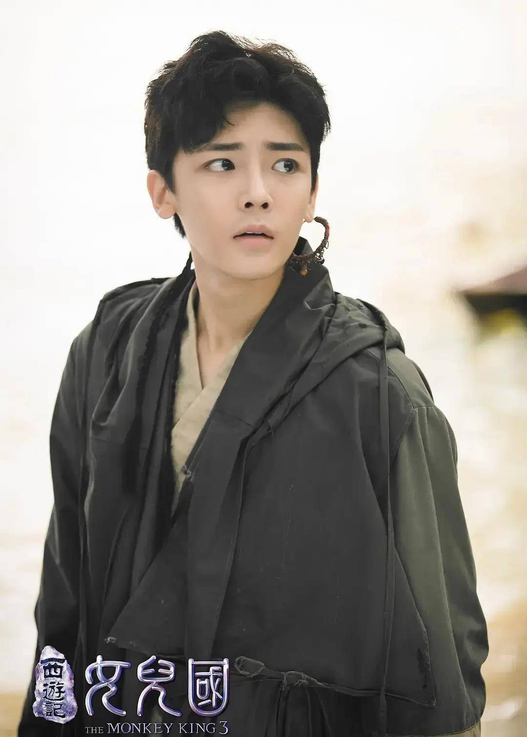 女儿国是一个神秘的地方,唐僧在旅途中必须穿越这片土地才能继续前行.