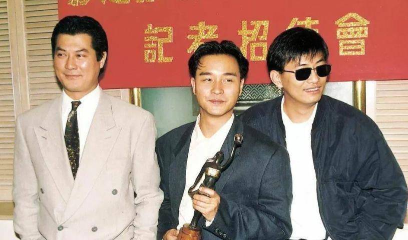 像周润发,向华强,曾志伟,张国荣等明星在他们走红之前,香港影坛还有一