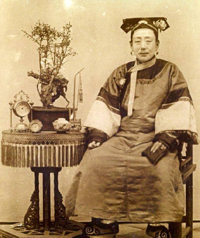 却遭丈夫欺负,四个哥哥报仇却打不过妹夫_寿松_董海川_王府