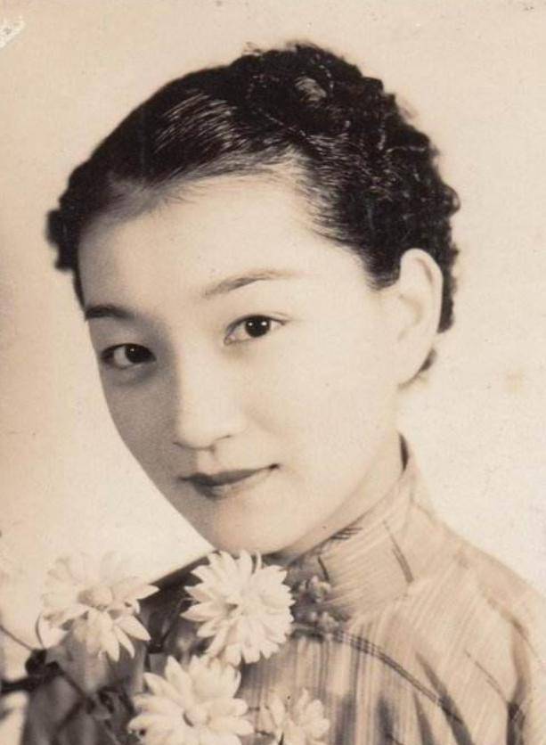 民国美女陆小曼的凄凉身后事:想和徐志摩合葬遭拒,骨灰无人领_张幼仪