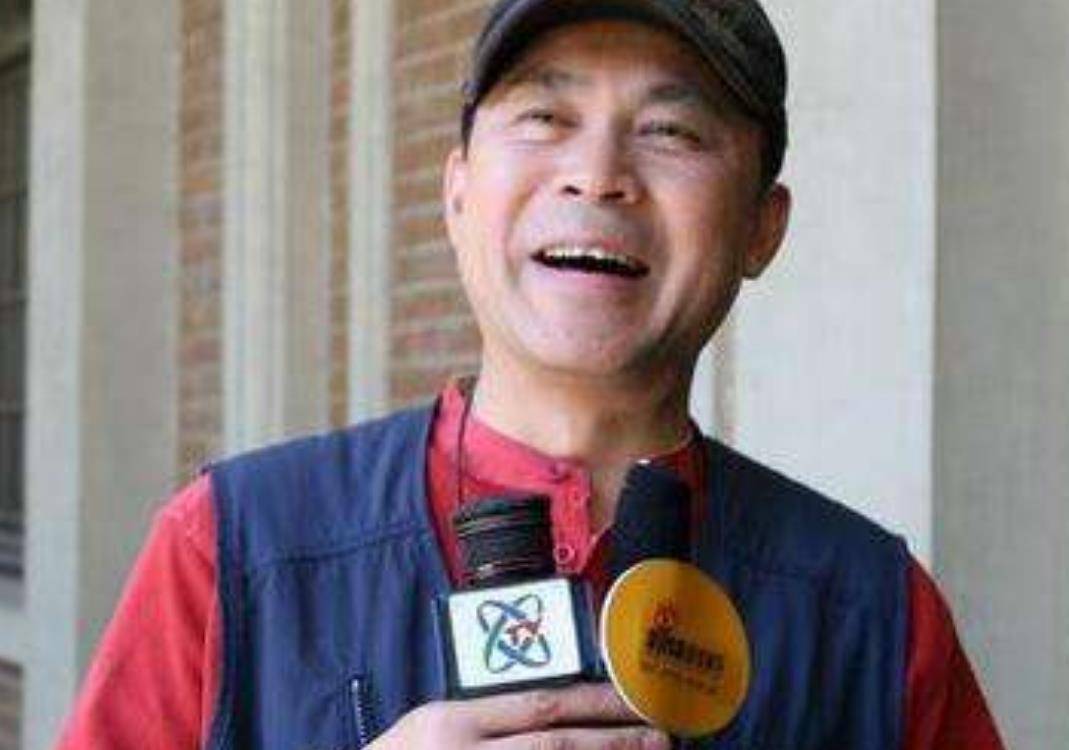 原创老戏骨李丁妻子不爱说话他被嘲笑与聋哑人作伴却仍独爱娇妻