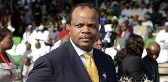 卖掉1750头牛买辆豪车,被人民争相谴责_斯威士兰_国家_国王