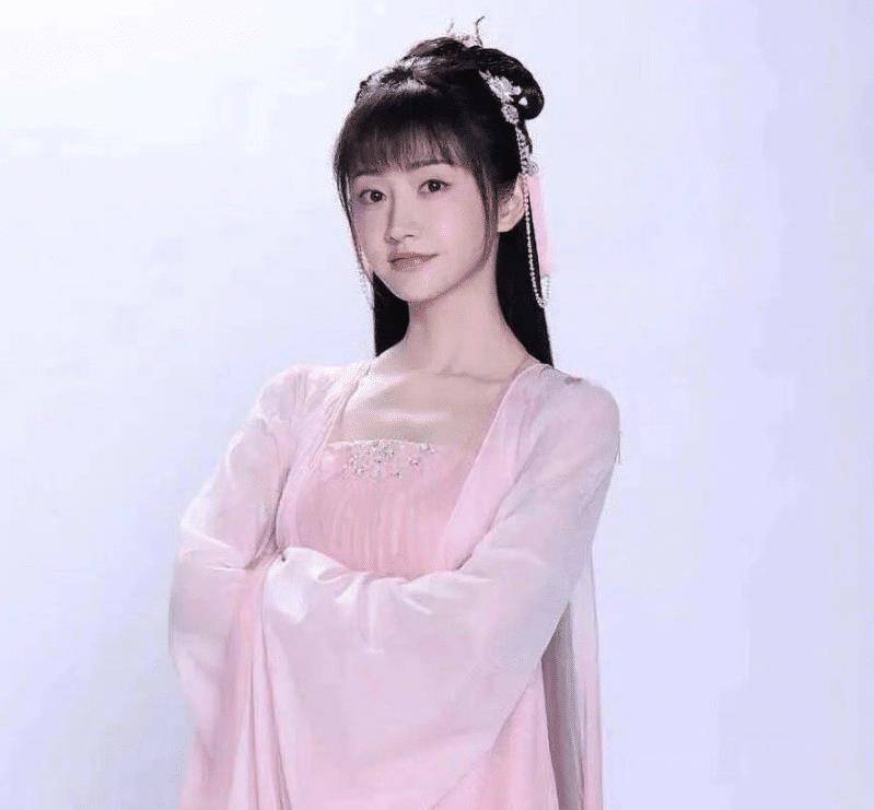 原创定妆照移花接木景甜真正出演的是千秋令双方微博已经互关