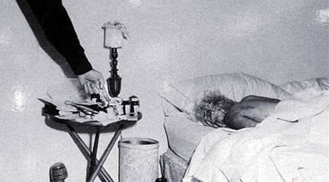 原创玛丽莲梦露死因为何扑朔迷离死后多项检查离奇中断