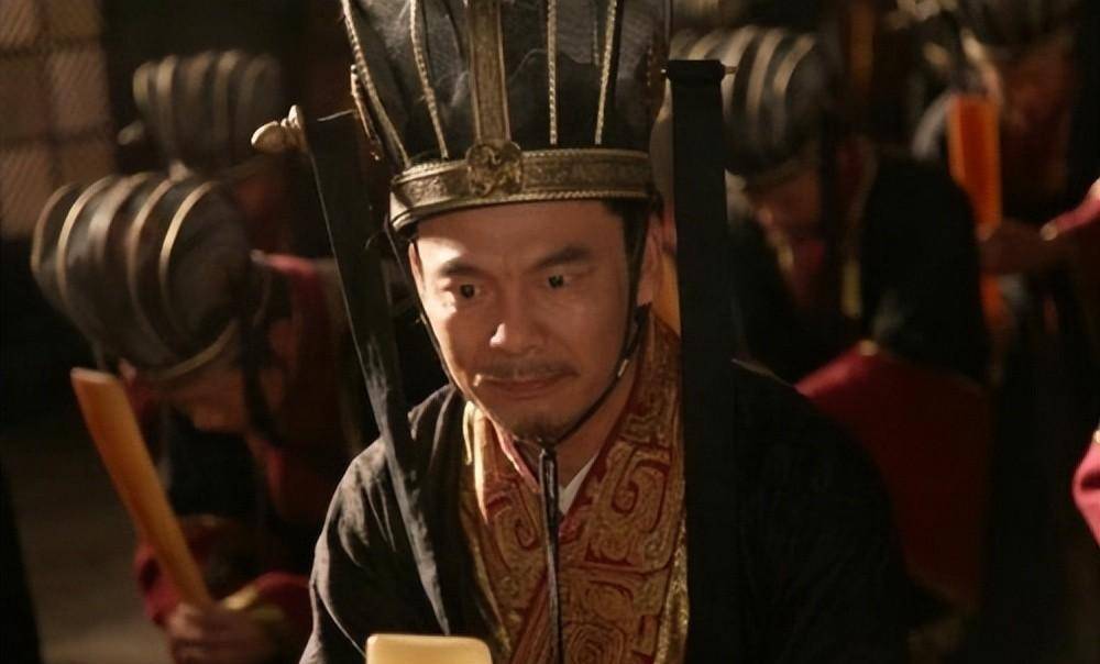 天子"彩礼"出自其家,一生害怕升官受赏,却受四帝尊宠的名臣_张安世