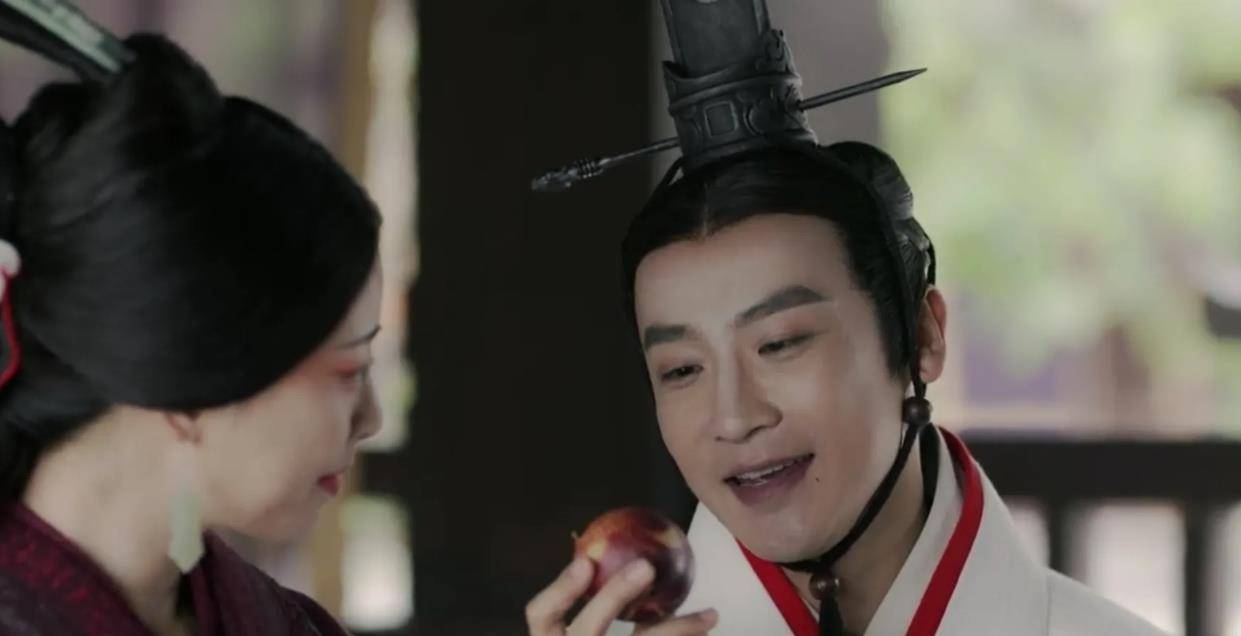 嫪毐究竟有何长处让秦始皇生母如此痴迷还为他生下2个孩子