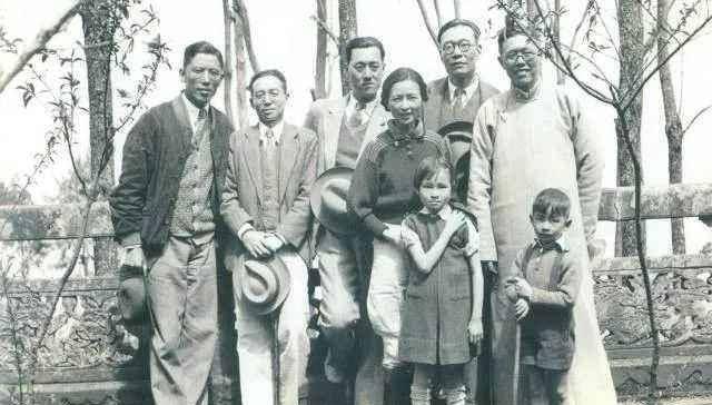 他相貌堂堂,终生未婚,追求过林徽因的亲家母却失败了_陈岱_周培源