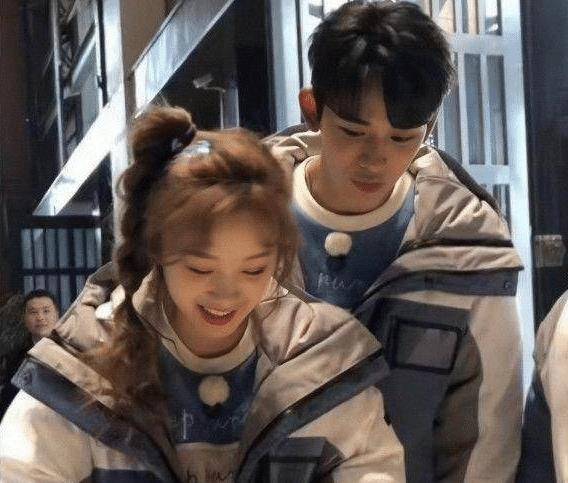 宋雨琦和黄旭熙这两位新的跑男成员,则至今还没有消息,在上一季的跑男