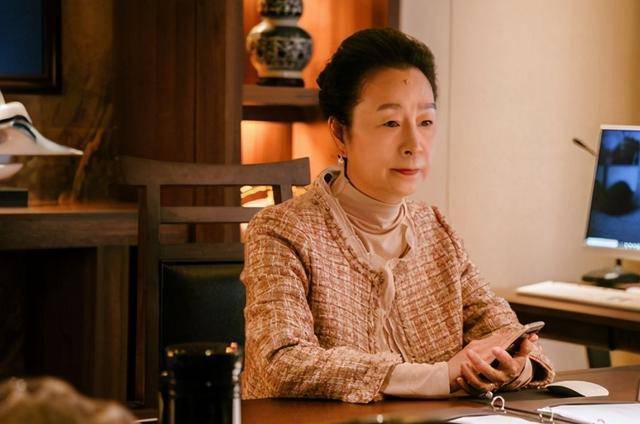 奚美娟_周野芒_生活