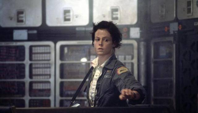 原创8部经典,她们一个比一个另类_母亲_儿子_女儿