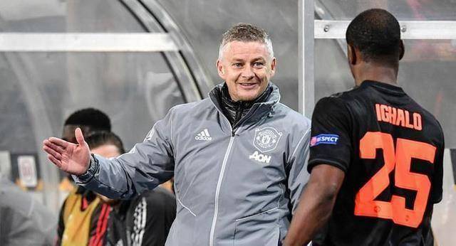 原创8场造5球4项全场最佳伊哈洛征服曼联球迷索帅暗示会考虑买断