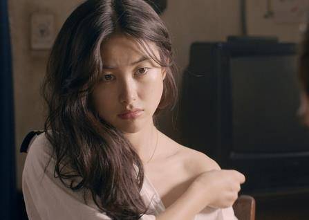 《大秦赋》,朱珠成为了举重若轻的女主,饰演是秦始皇母亲赵姬,但是