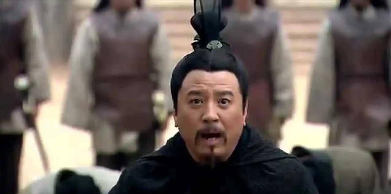 天子"彩礼"出自其家,一生害怕升官受赏,却受四帝尊宠的名臣_张安世