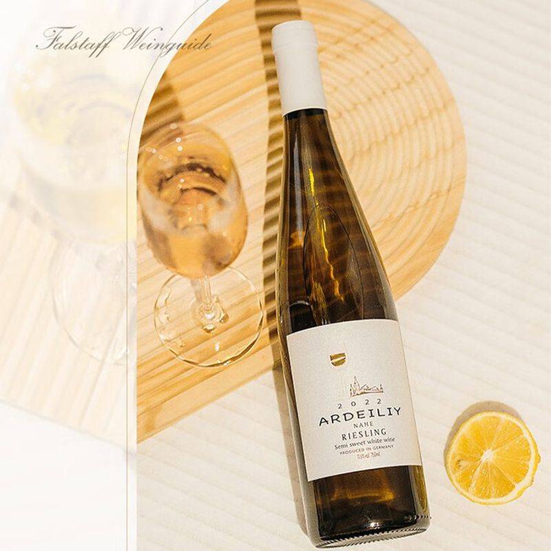 百锐庄园安迪利雷司令半甜白葡萄酒