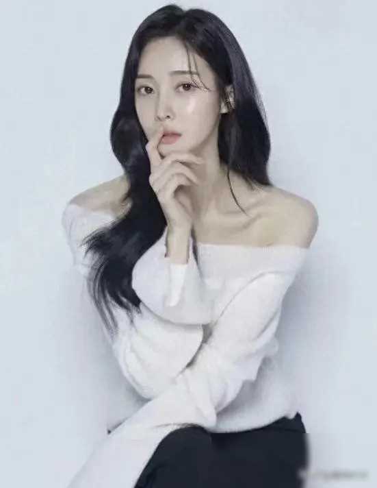 惨遭虐待孩子,自杀未醒__李雅_进行_严重