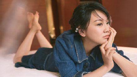 原创48岁的她呈现逆生长,气质大变让人眼前一亮_闫妮来_减肥_节制