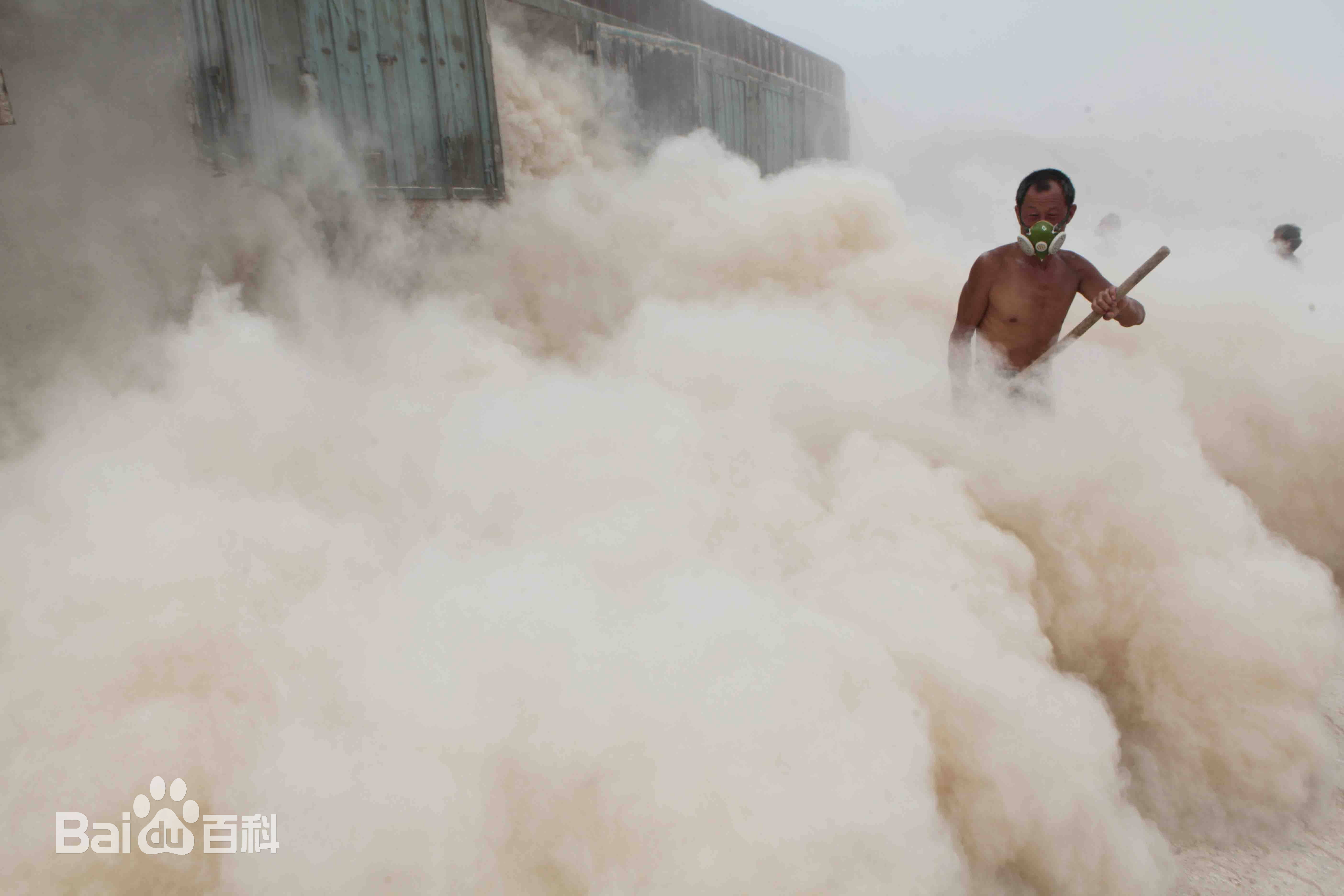 粉尘无惧,呼吸有道——水泥厂环境专业口罩选购指南_防护_工人_挑战