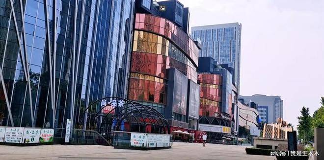 合肥天珑广场现实拍摄