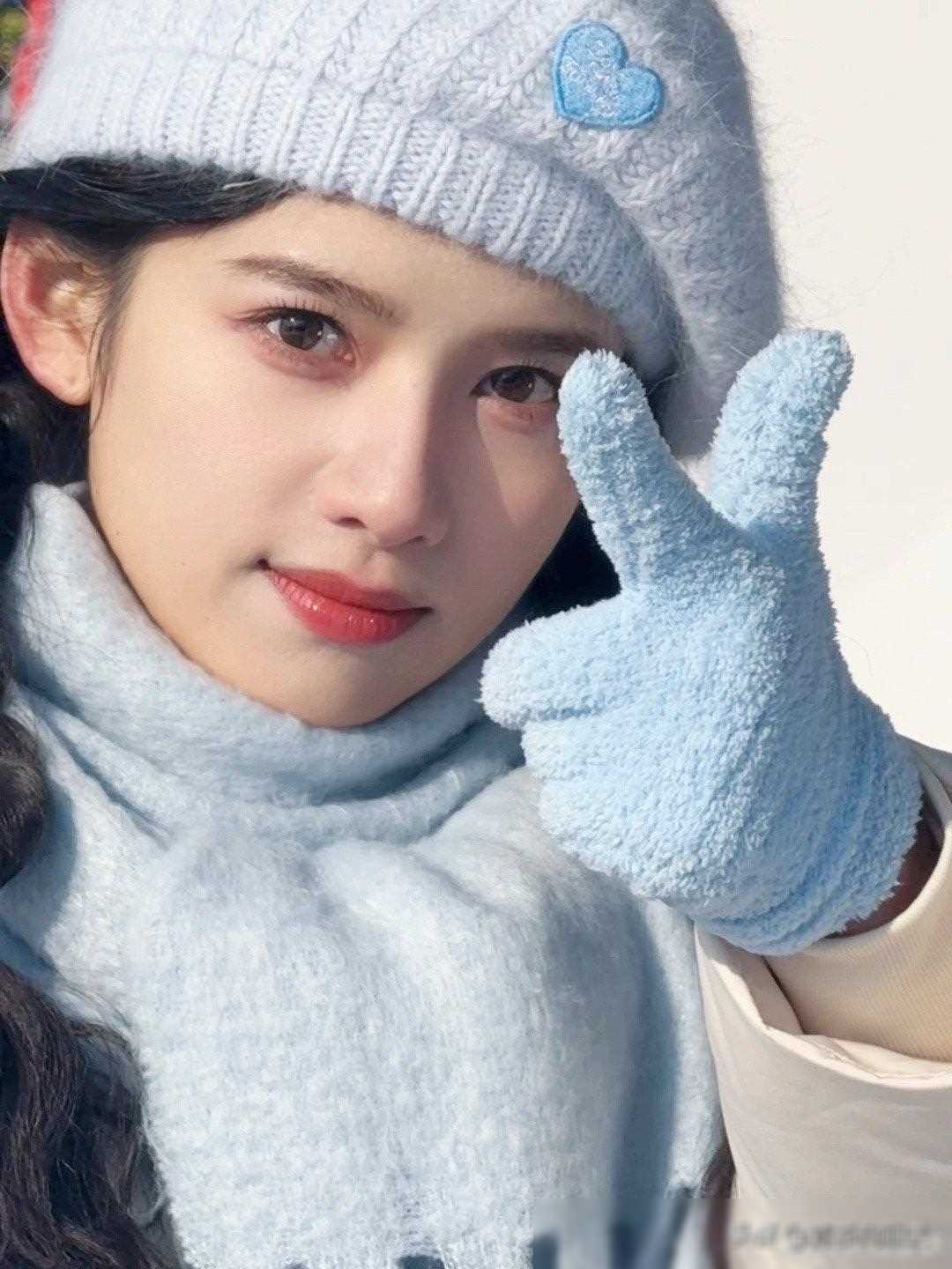 张婧仪主演新剧《惜花芷》,胡一天,卢昱晓助阵,敬请期待!