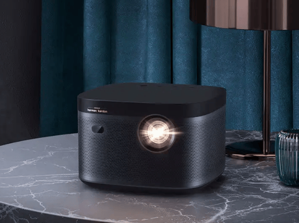 hdr10 hlg双解码技术这款极米new z8x家用投影机为了增加画质,加入了