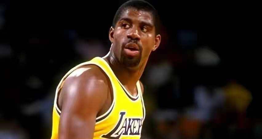 原创魔术师约翰逊的mvp有多传奇力压三大中锋让乔丹被质疑刷数