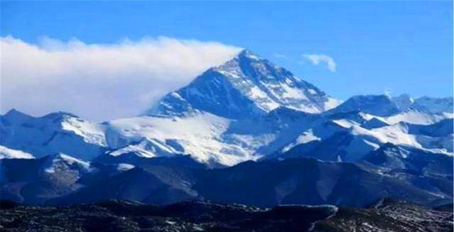 紫金山第一高峰图片