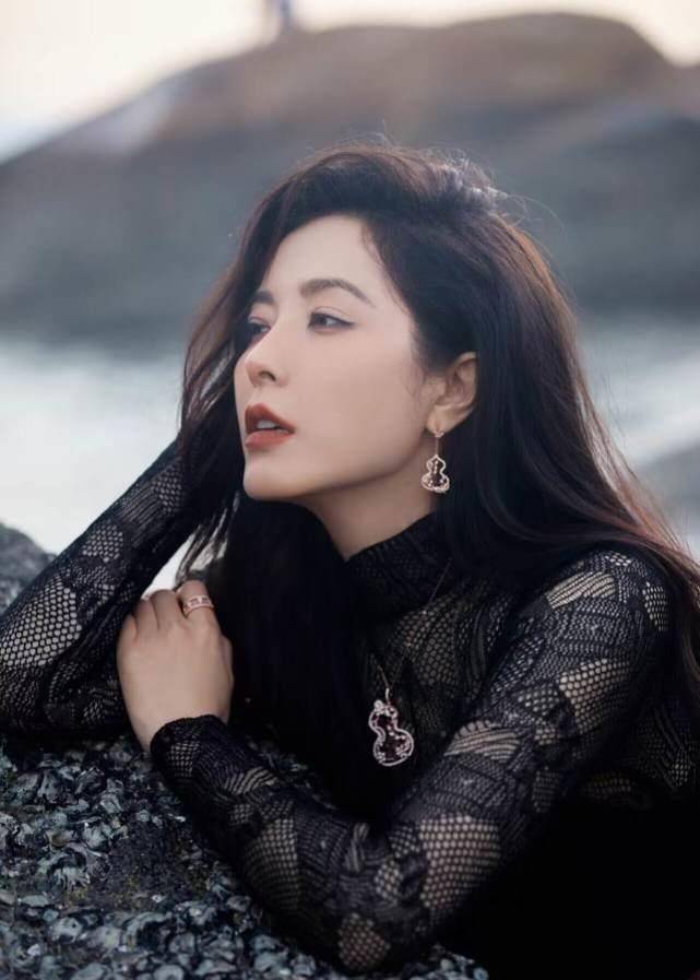 原创原创46岁曾黎京剧唱腔惊艳多年未红情史坎坷几任男友却是影帝