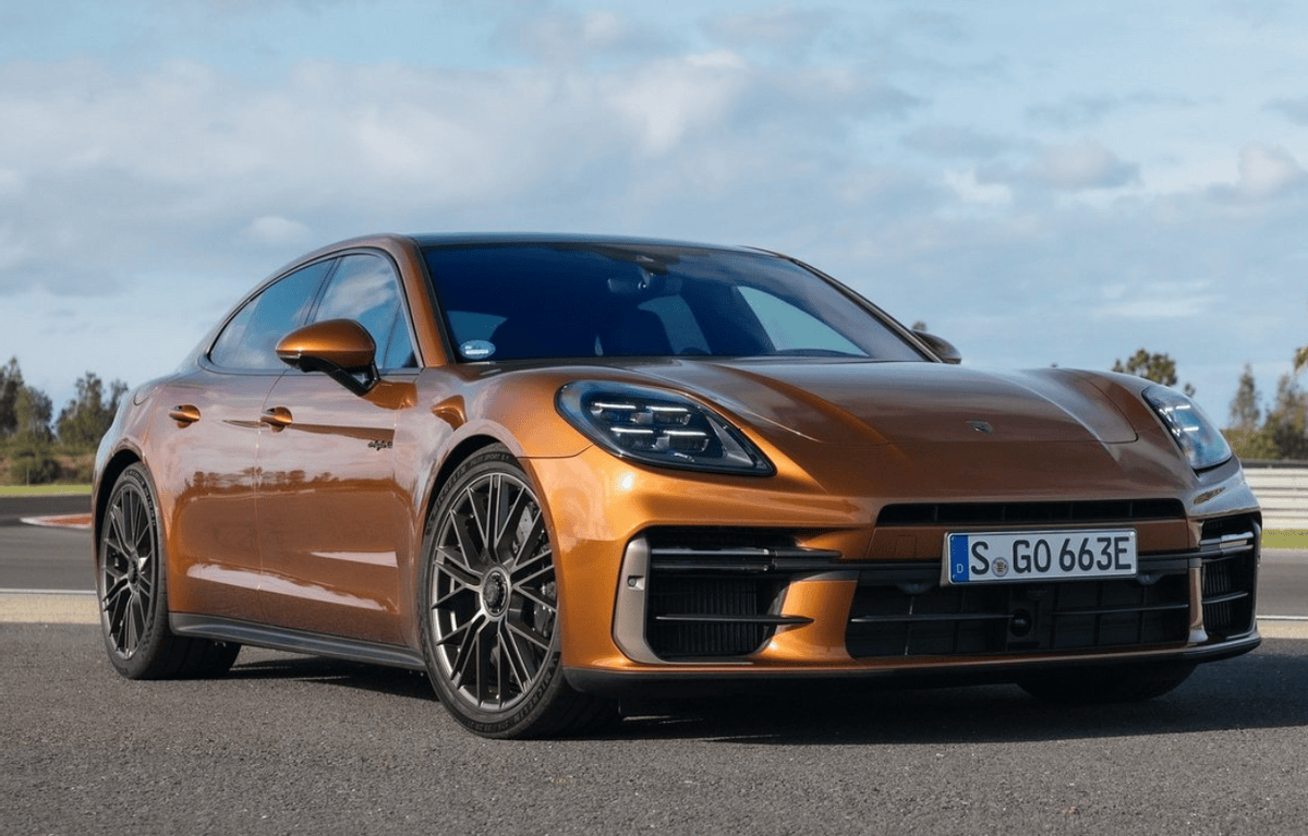 拥有赛道基因的panamera e-hybrid系列出2024款_搜狐汽车_搜狐网