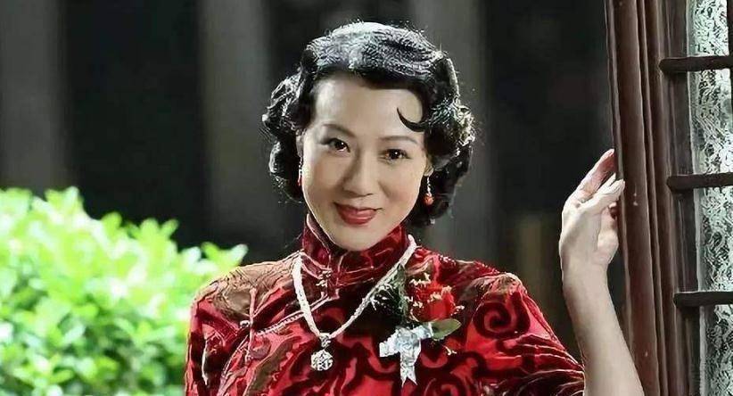 原创原创48岁康华为了照顾父母无暇顾姻缘至今未婚