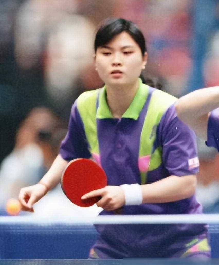 乒坛名将邬娜:比她小5岁的男子是国脚,儿子是网球名将_刘国梁_邓亚萍