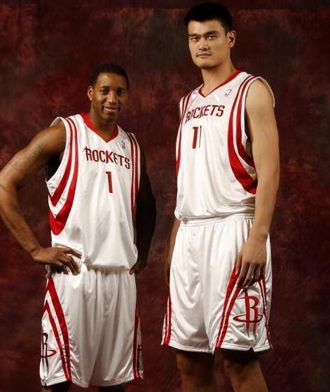 原创姚明和麦迪的组合没有夺冠可惜了当年身边有许多出色的球员