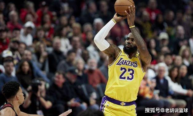 原创不是我毁了篮球詹姆斯无奈表态在我之前早已有人开始抱团