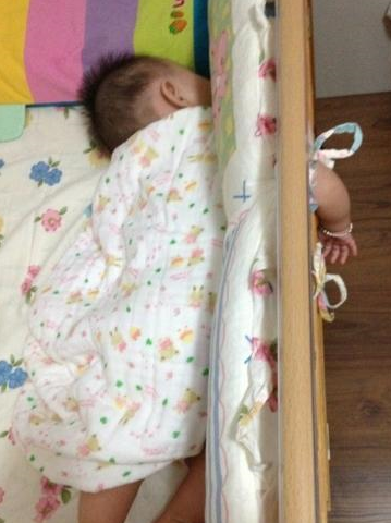 宝宝晚上的睡眠特别不靠谱，很有可能问题就出在这里！_儿童_夜灯_玩具