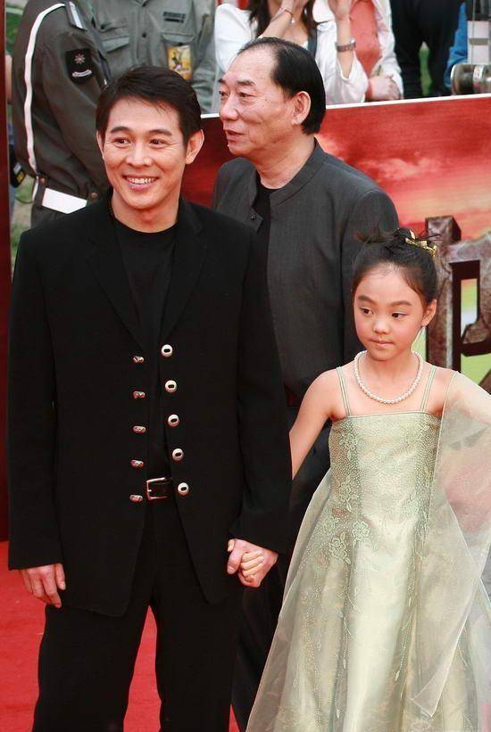 与李连杰分手后已再嫁,曾经的一对,如今再相见已是陌生人_女儿_前妻