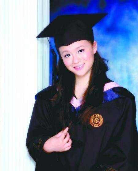 原创何碧玉14岁参加高考考750分满分留学后声称美国更适合自己