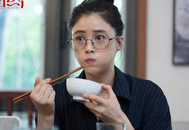 "华妃"蒋欣最近狂瘦,减肥餐不再保密,看一遍就能学会