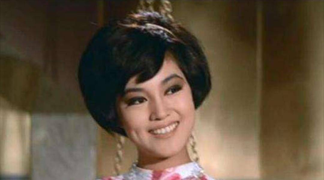 原创何莉莉与小三共侍一夫43年丈夫死后独吞70亿