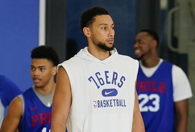 76人公布禁赛决定,火箭达成1裁1签,5 2后卫再联手詹姆斯_球员_续约