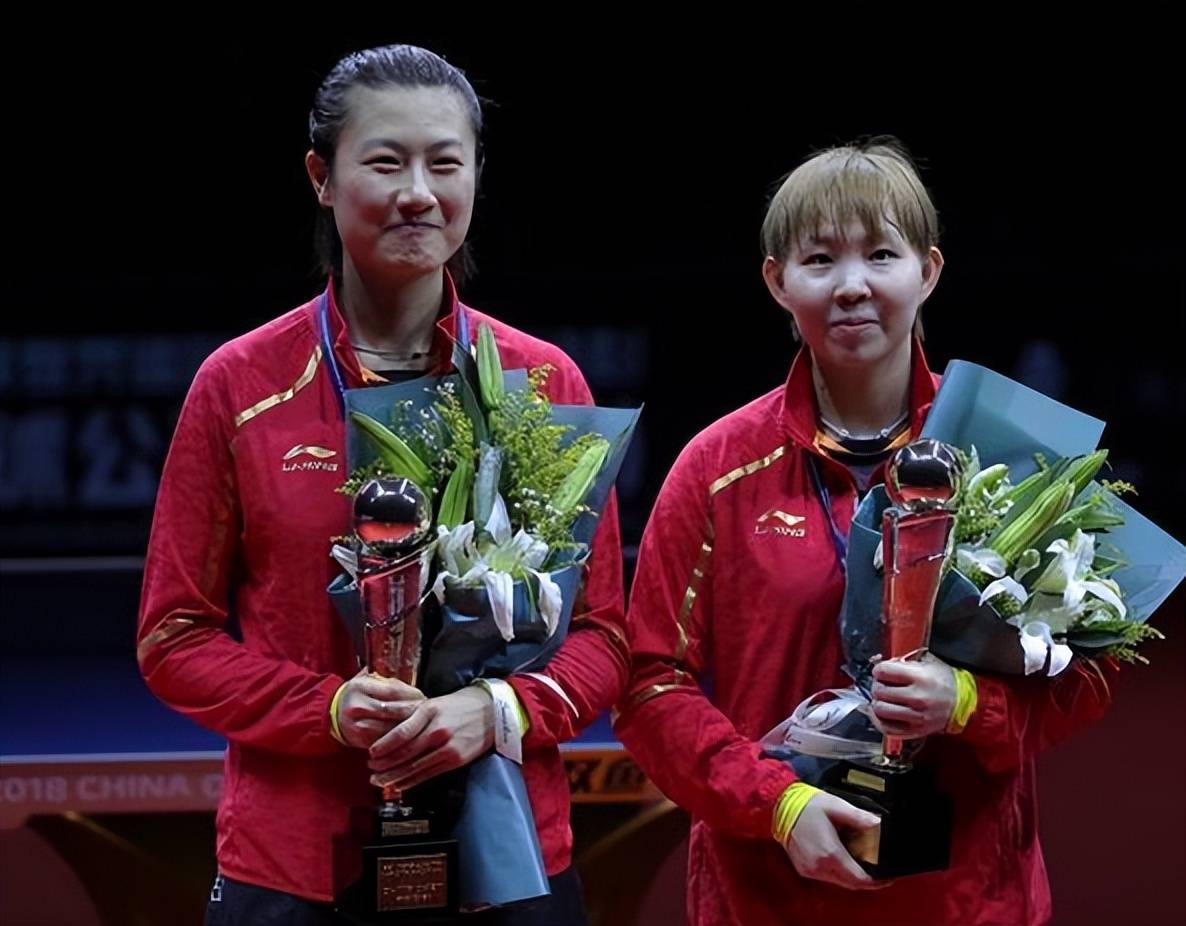 原创赛场外也有爱丁宁为队友朱雨玲抢票助其追星看张杰演唱会许昕也来