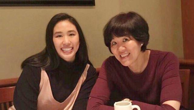 原创郎平女儿白浪3岁父母离异父亲60岁再婚还给她生了个弟弟